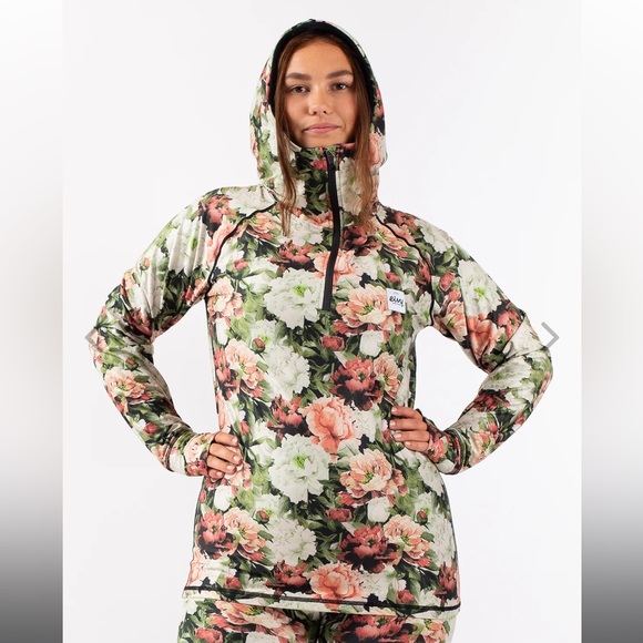 Eivy base layer Hoodie - Picture 1 of 4